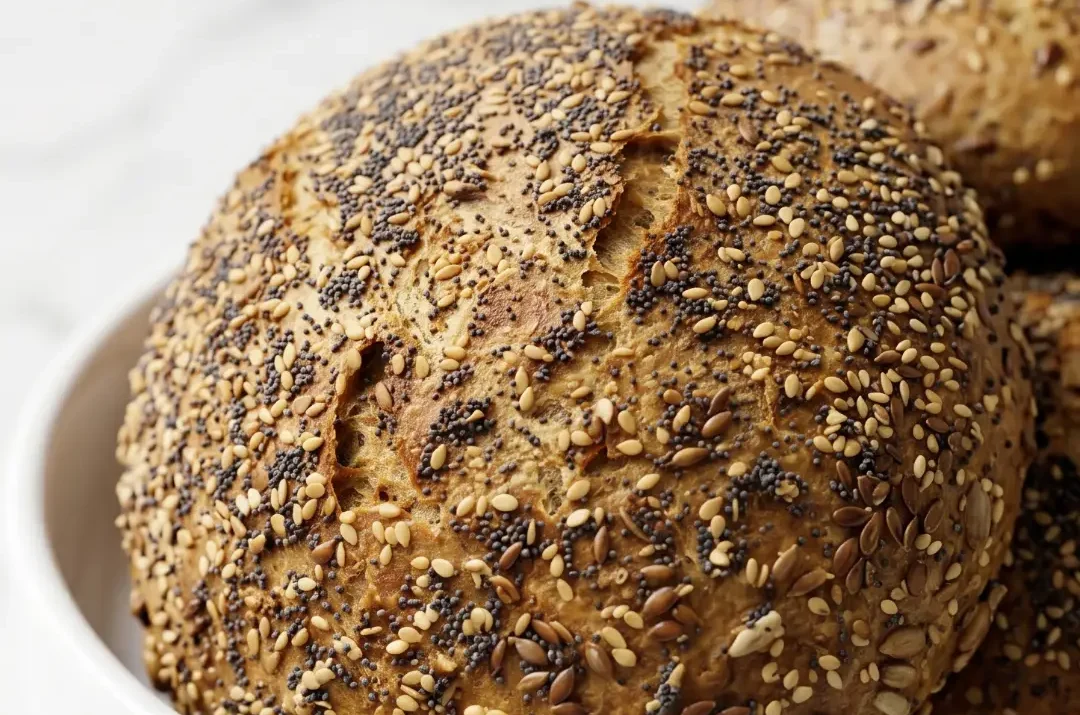 Weltmeisterbrötchen backen: Das einfachste Rezept für super saftige Körnerbrötchen