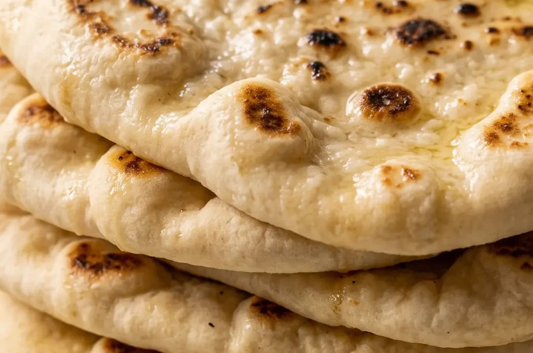 Luftig-weiches Naan ohne Hefe: Schnelles Indisches Fladenbrot